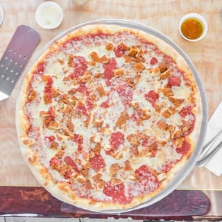 SM Chicken Parm Pizza